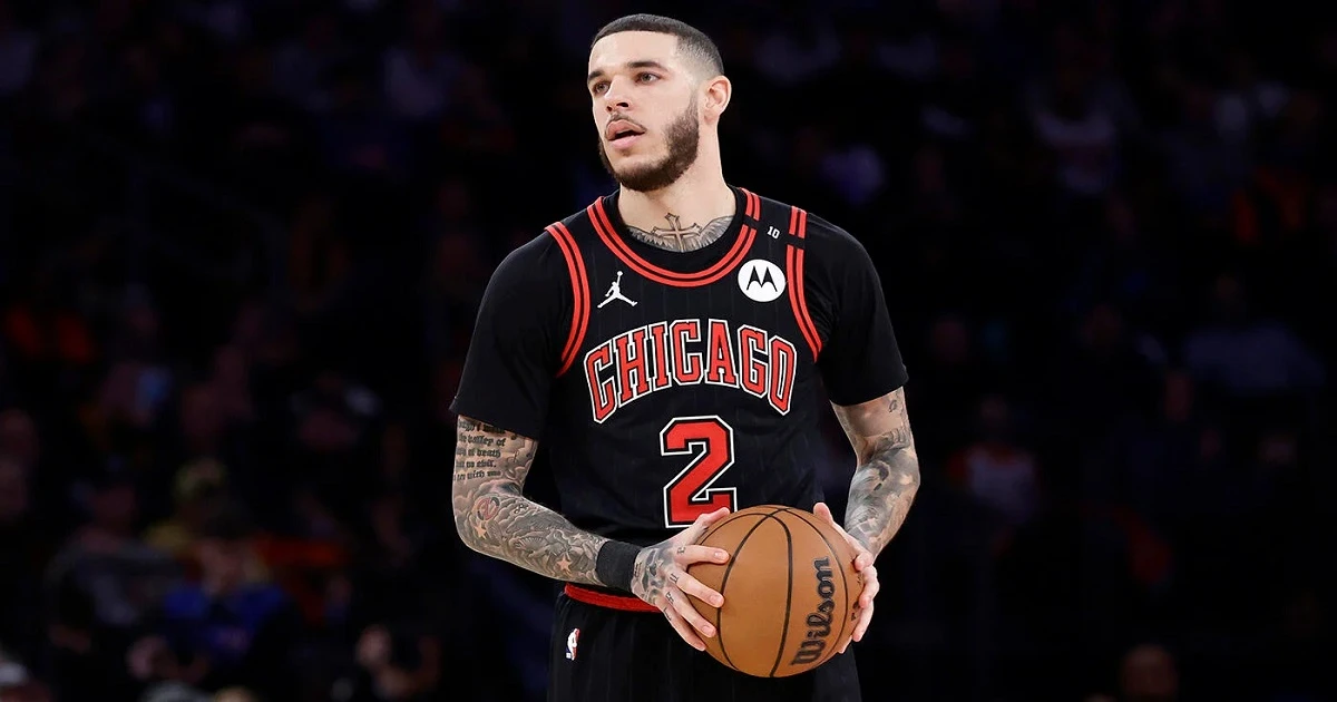 Bulls Exchange Lonzo Ball with Cavaliers for $33 Million
